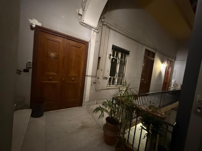 Others 2, NA City Rooms, Napoli