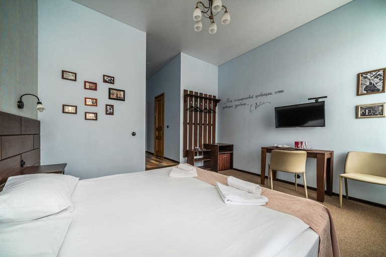 Others 5, Hotel Rubinshteina 30, Sankt-Peterburg gorsovet