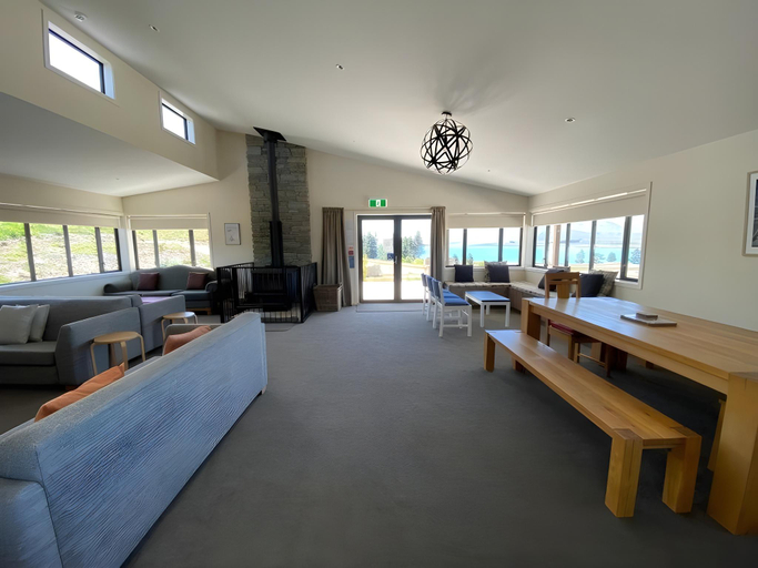 Food & Drinks 5, Tekapo Ski Club Retreat, Mackenzie