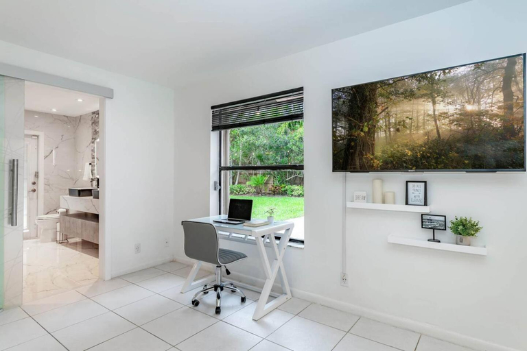 Others 4, Fox Private Resort-Heated Pool, Spa-Downtown&Beach, Broward