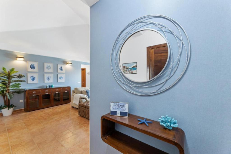 Others 4, Lanzarote Villa 3 Islands - Pool Heated, Las Palmas