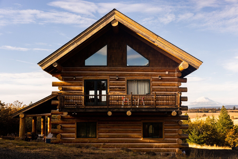 Exterior 3, Adams Rest 3 Bedroom Cabin, Wasco