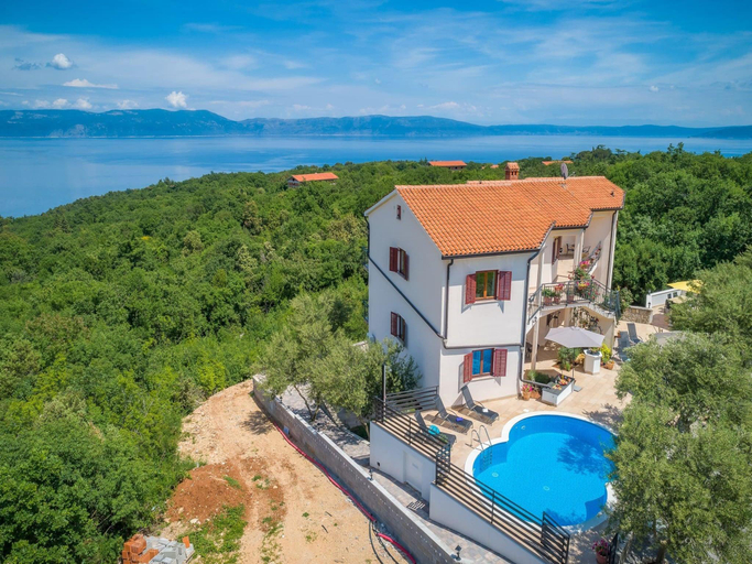 4, Apartment in Drenje with Sea View Terrace, Raša