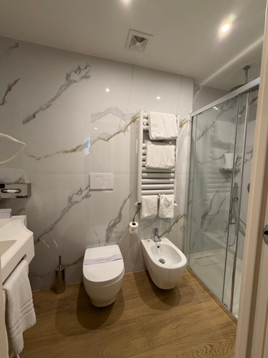 Bathroom 4, iH Hotels Milano Bocconi, Milano