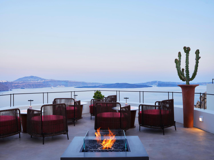 Food & Drinks 5, Andronis Luxury Suites, South Aegean