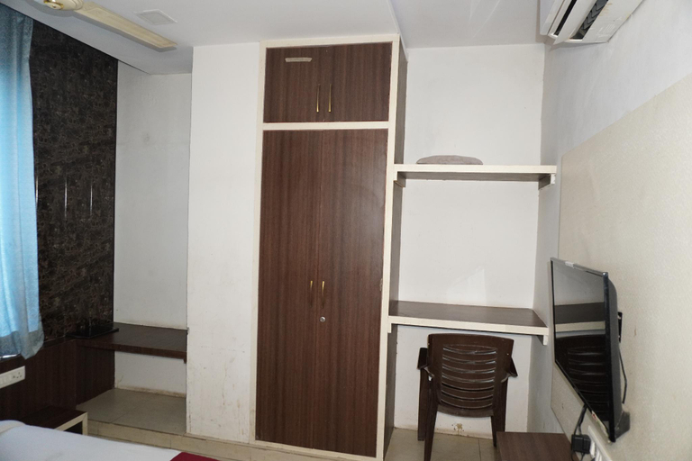 Others 5, Hotel Season Park 2, Jaipur