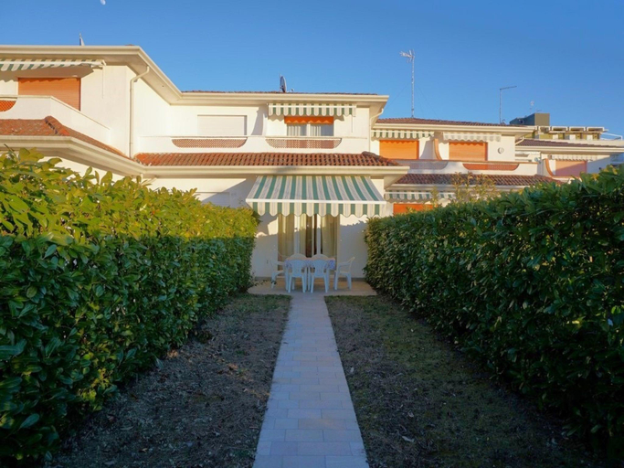 4, Family House in Porto Santa, Venice, Venezia