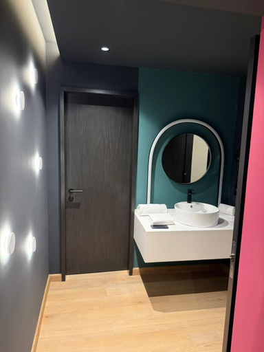 4, HOTEL MORE BY KAVIA, Mexico City