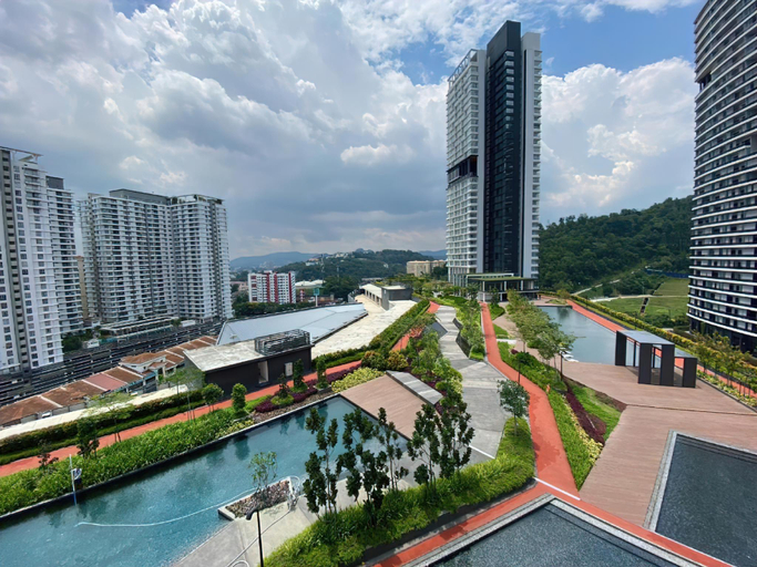 Surrounding environment, Staycation KL - The Ridge Apartments, Kuala Lumpur