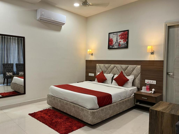 Bedroom 3, HOTEL ATHENS , Sahibzada Ajit Singh Nagar