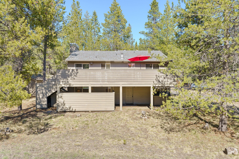 Exterior 5, 6 Approach 4 Bedroom Home, Deschutes