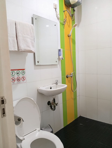 Bathroom, Mitra Hotel Yogyakarta, Yogyakarta