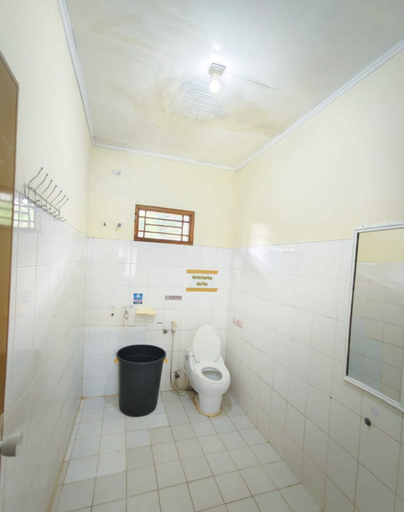 Bathroom 5, Villa Aldo Jogjogan, Bogor