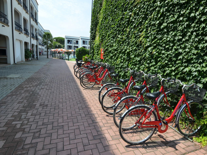 Others 4, Resort in Lido di Spina near Adriatic Coast, Ferrara