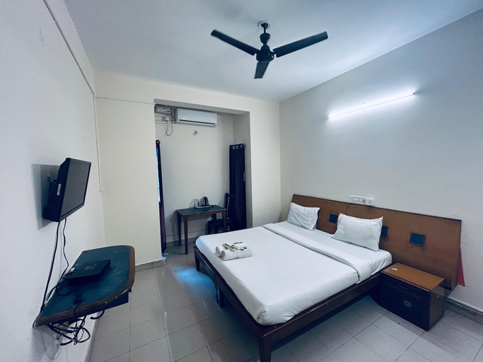 Room 2, HOTEL IHAM PARADISE, Dakshina Kannada