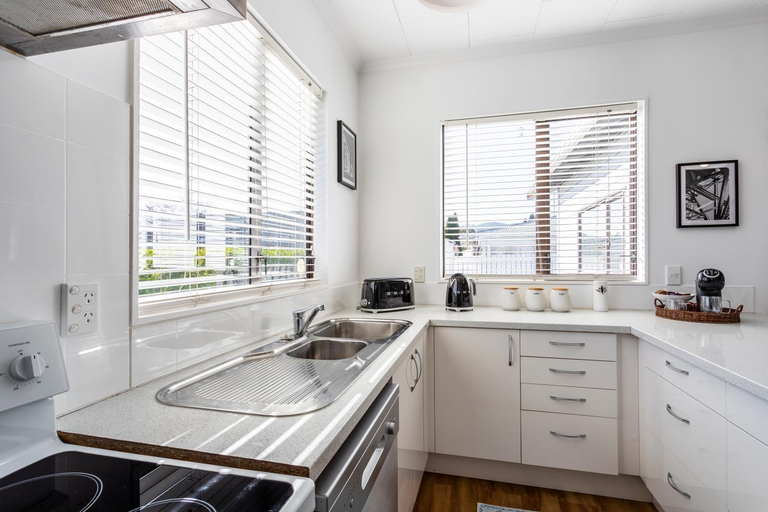 Others 4, Matahari Apartments and Villas, Upper Hutt