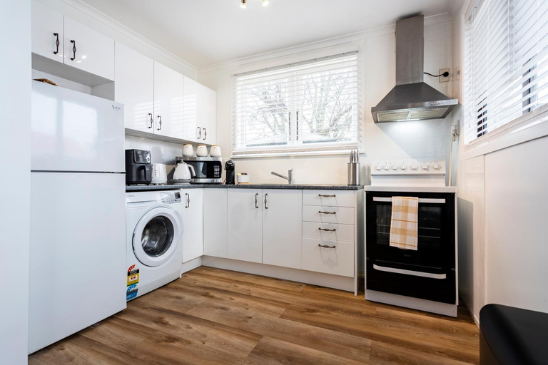 Others 5, Matahari Apartments and Villas, Upper Hutt