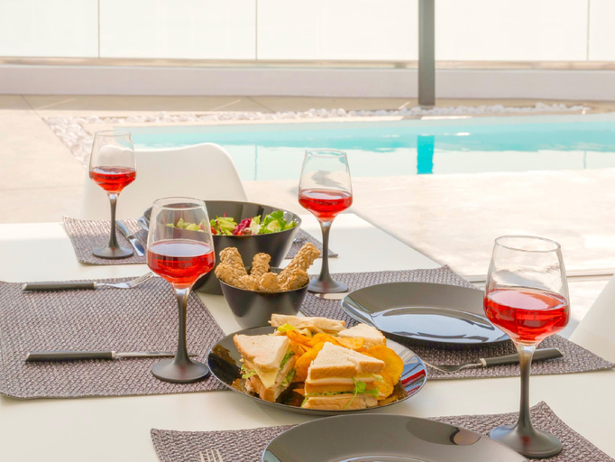 Food & Drinks 3, Beach Villa Paradiso I with private pool, Crete