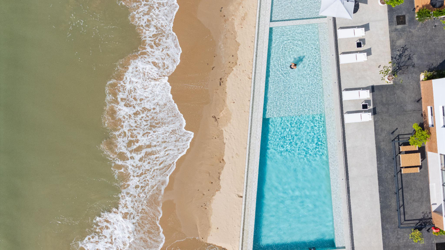 Swimming pool [outdoor] 4, The Village Chumphon Hotel, Pathiu