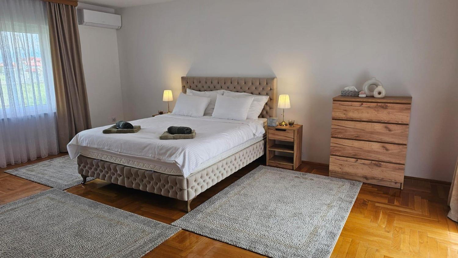 5, Villa Ljiljan, Sarajevo