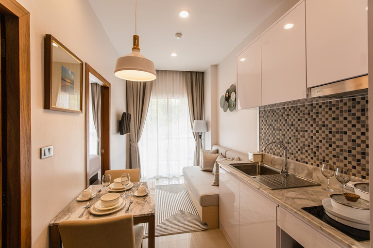 Others 5, Palmetto Condominium, Phuket Island