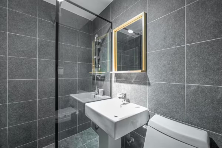 Bathroom 5, Pohang Villa Dahlia, Pohang