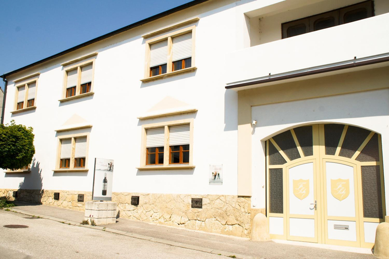 Others 4, Weingut Franz Schindler, Eisenstadt Umgebung