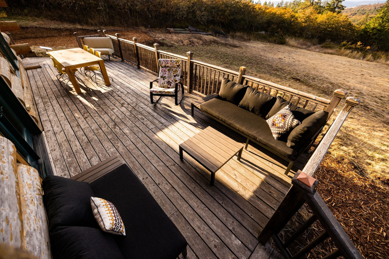 Terrace/patio 2, Adams Rest 3 Bedroom Cabin, Wasco