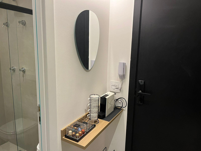 Bathroom 2, Estudios com AC e Varanda na Bela Vista, São Paulo