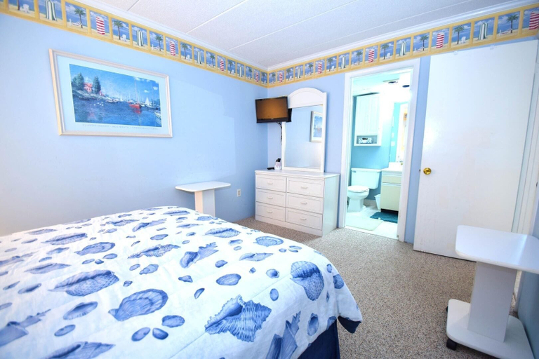 Room 5, Harbour Island 302l 2 Bedroom Condo, Worcester