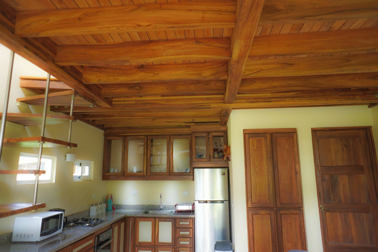 Private kitchen 5, Casa Surf Soak - 200Mbps WiFi, Tola