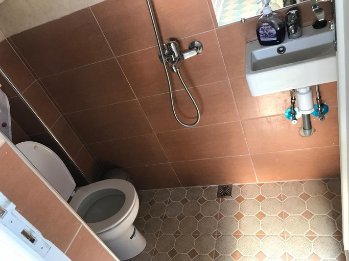 Bathroom 2, Riad Medina Whisper, Marrakech
