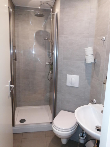 Bathroom 3, Veenemaat B&B, Winterswijk
