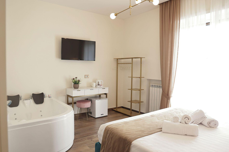 Bedroom 3, Capuana60, Napoli