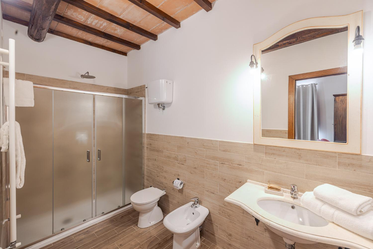 Bathroom 4, Tenuta Villa Febea, Siena