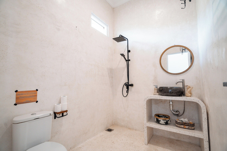 Bathroom 3, Sukacita Hill, Badung