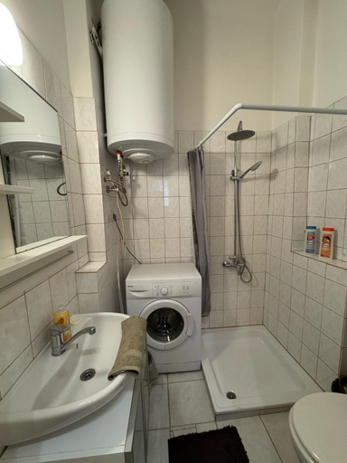 Bathroom, Marylin new apartment free parking at riverside, Budapesti