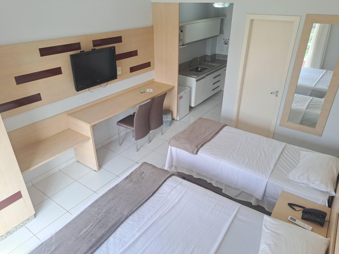 Bedroom 2, Lagoa Quente Hotel - Flat com Cafe da Manha e Acesso ao Parque Aquatico, Caldas Novas