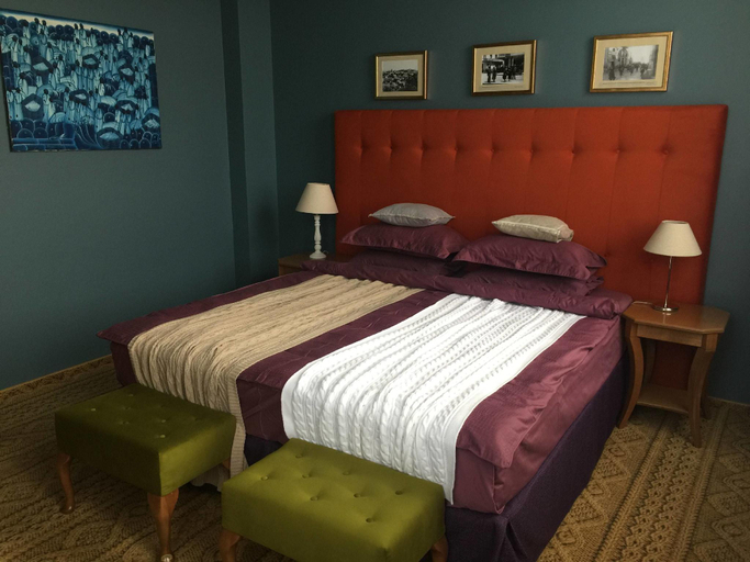 Bedroom 3, Country Spa Retreat, Snagov