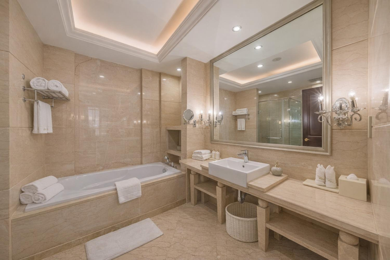 Bathroom 5, Sofis Jinyuan Hotel - Chengdu Chunxi Road Wenshu Yard Shop, Chengdu