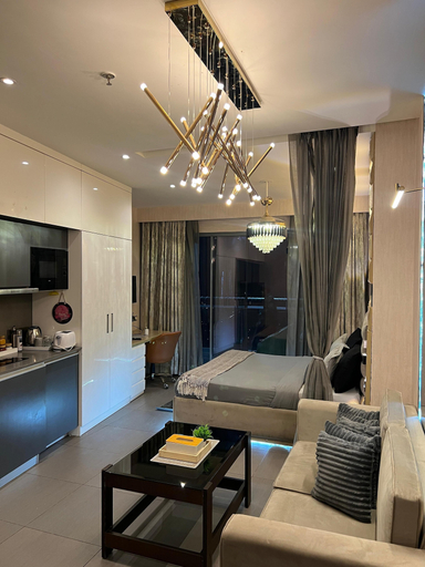 Living area 2, 41 Floor River View - TheRoomeraStay, Gautam Buddha Nagar