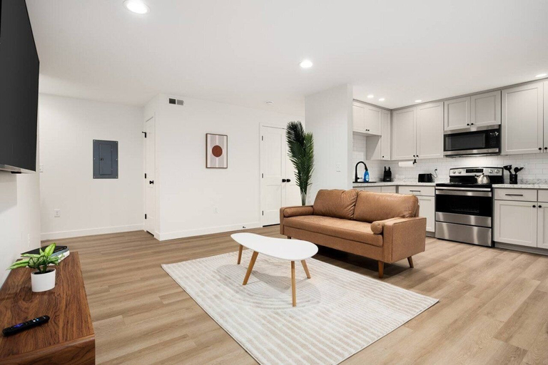 Living area 4, The Silo 1 - Traveler's Haven, Tazewell