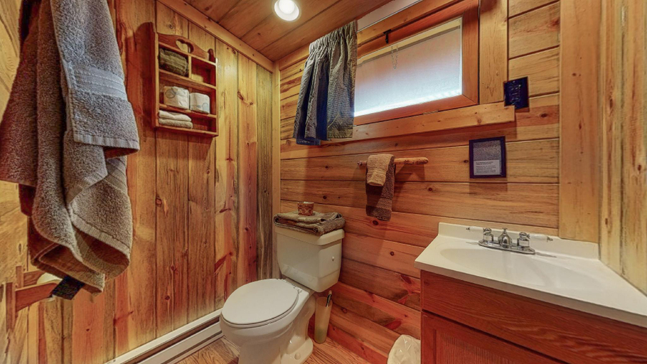 Bathroom 3, Marr's Mountain Cabins, Larimer