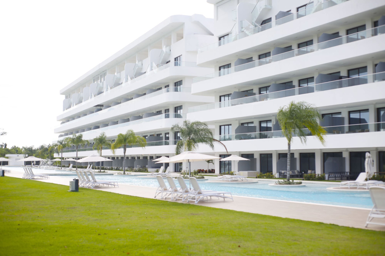 Garden, Exclusive 2BR Apartment Punta Cana, Salvaleon de Higuey
