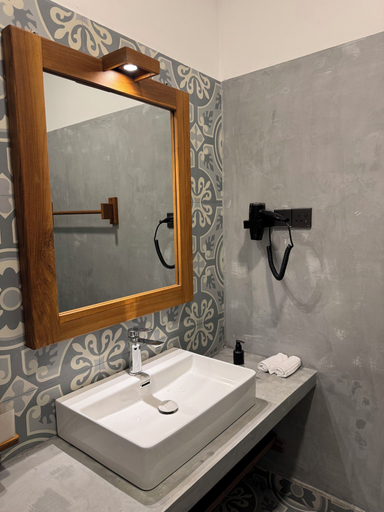 Bathroom 4, Cielo Hiriketiya, Dickwella