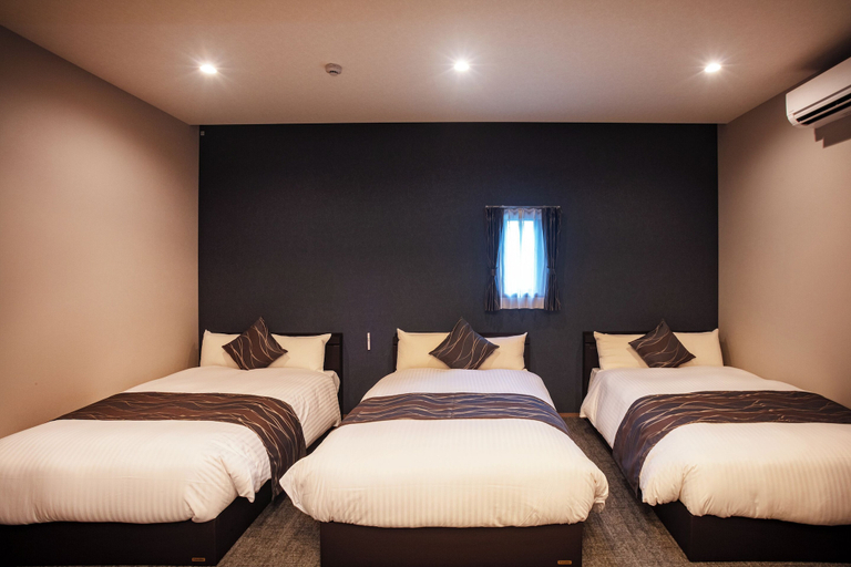 Room 3, Grand Inn Hakata, Fukuoka