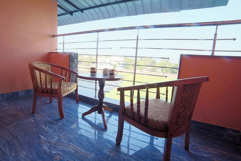 Property grounds 4, Hotel Sea Tides, Kancheepuram