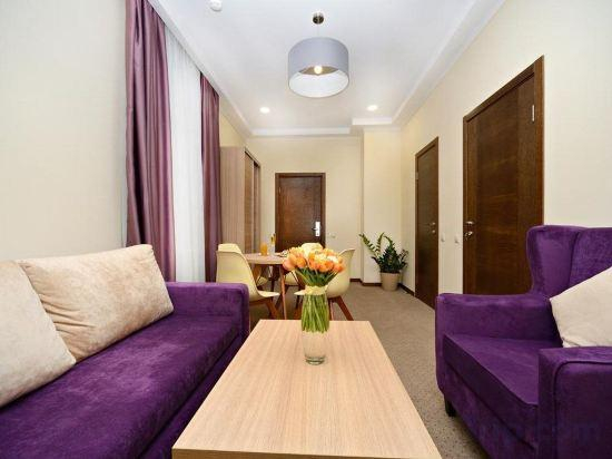 Others 2, Yaroslavskaya Hotel, North-Eastern