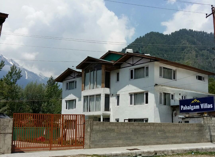Others 3, Pahalgam Villas, Anantnag