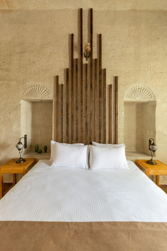 Bedroom 2, Lemon Cave Suites, Avanos